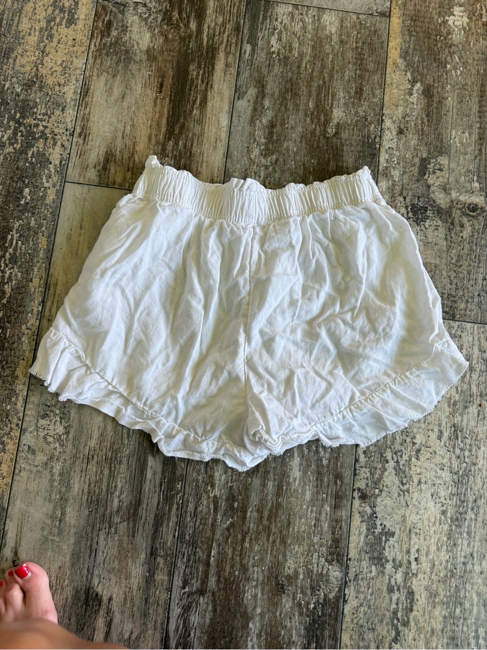 2 for $20 sale: Aerie white high waisted ruffle trim linen blend pull-on shorts - Picture 4 of 5